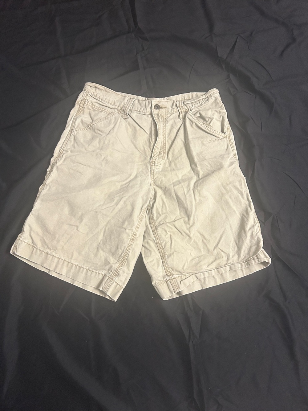 Men's Casual Cream Shorts - Classic Summer Style